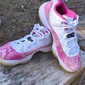 Jordan 11 Retro Low Pink Snakeskin Womens Sneakers AH7860-106 White Pink